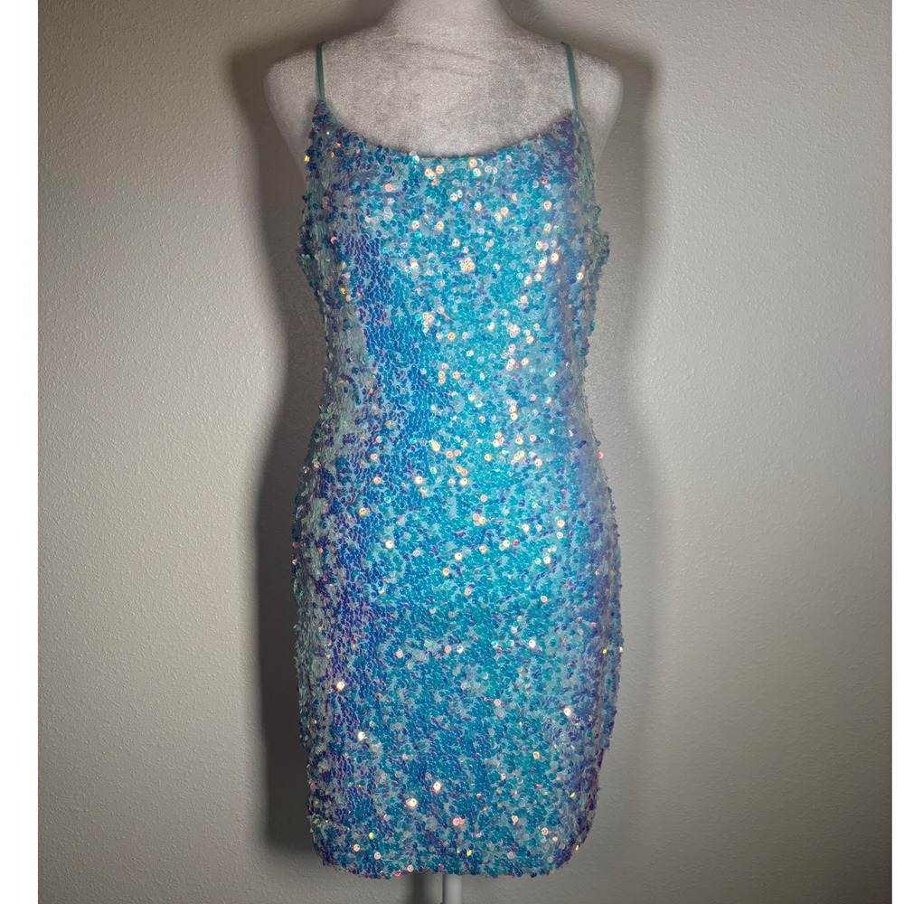 Iridescent Blue Sequin Mermaid Rave Homecoming Bodycon Mini Dress 9/10
B.Darlin